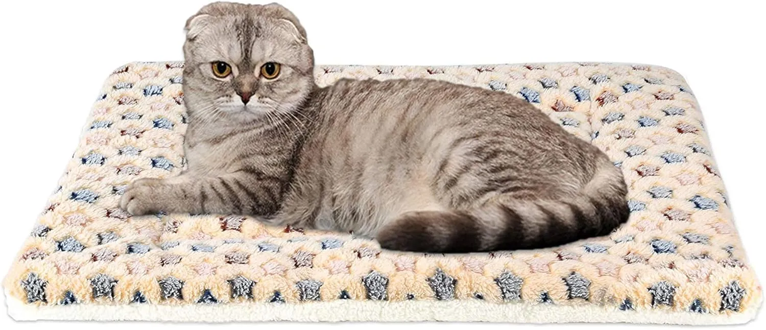 FJWYSANGU Pet Blanket Premium Fluffy Flannel Cushion Soft and Warm Mat for Dogs Cats Small Size Animal Yellow Stars