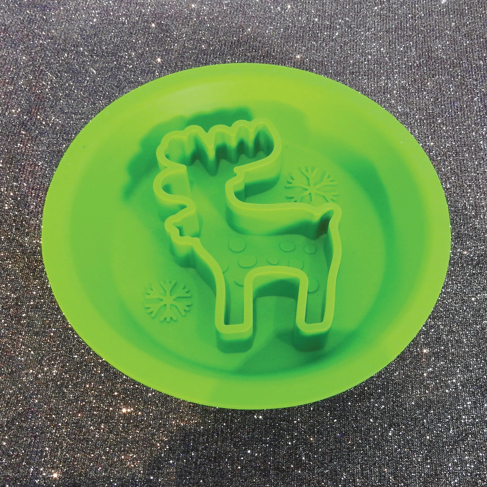 Reindeer (Round) Bowl & Lickmat - Lime Green